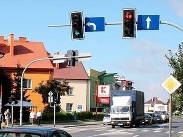 Nie działa sygnalizacja świetlna na skrzyżowaniu ulic Kościuszki i Batorego - alarmuje nasz Czytelnik.