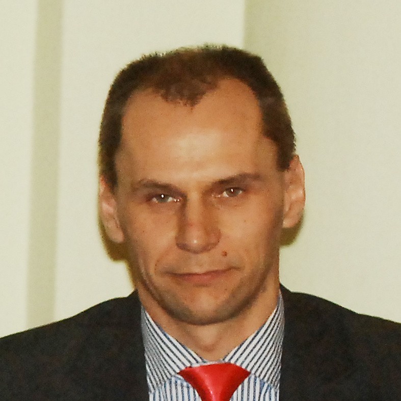 Tomasz Cisoń jest menedżerem w firmie Fakro oraz członkiem...