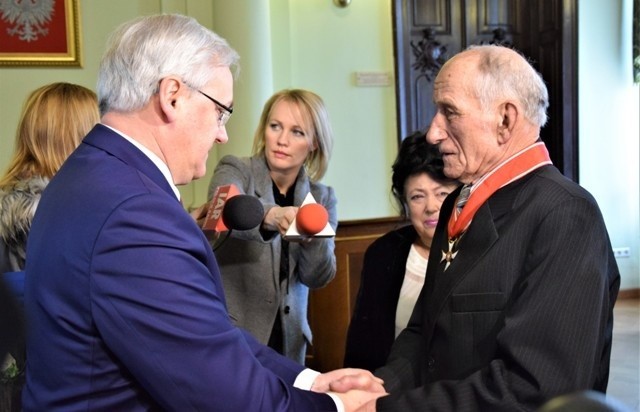 Nowy Sącz: Ratował Żydów, został odznaczony przez prezydenta RP