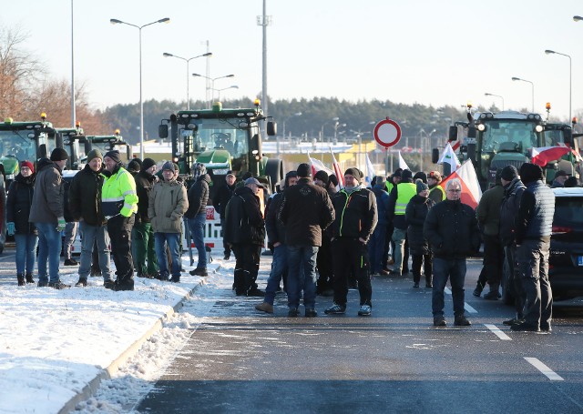 W Lubieszynie do protestu niemieckich rolników dołączyli rolnicy z Zachodniopomorskiego.