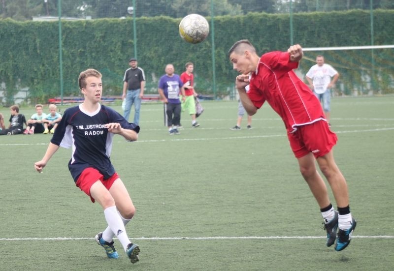 Z podwórka na stadion