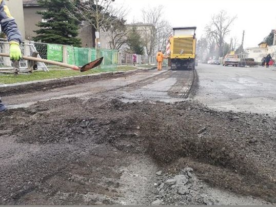 Rozpoczął się ważny remont na Karłowicach. Są objazdy