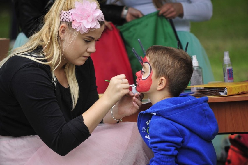 Kraków. 3352 złotych zebrano podczas Charytatywnego Pikniku Wojskowego na rzecz szpitala dziecięcego w Prokocimiu