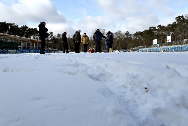 Tak obecnie wygląda murawa stadionu przy ul. Matejki.