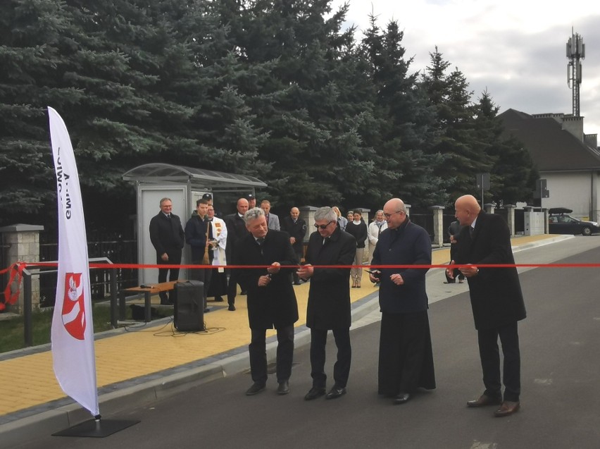 Nowy park&ride w Michałowicach już służy mieszkańcom gminy