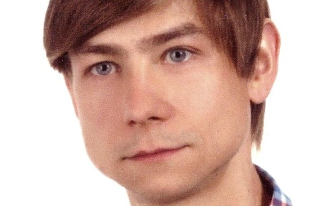 Zaginiony to 32-letni Maciej Kliber mieszkający przy ul. Bema w Białymstoku