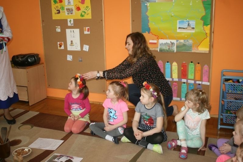 Kujawskie tradycje w przedszkolu w Dobrem