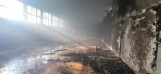 Pożar w Piekarach Śląskich! Dawna sala gimnastyczna stanęła w ogniu
