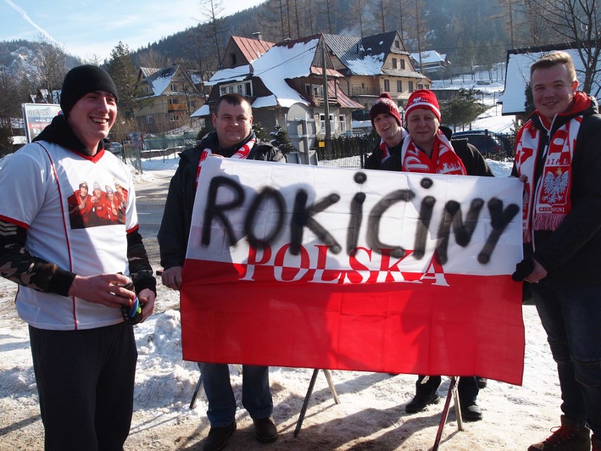 Zakopane. Kibice szykują się na skoki narciarskie [ZDJĘCIA]