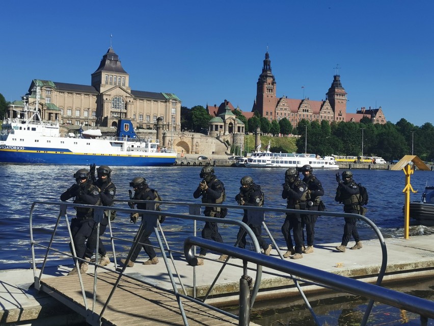 Komenda Wojewódzka Policji w Szczecinie rozbudowuje swoje szeregi. Rekrutacja trwa! 