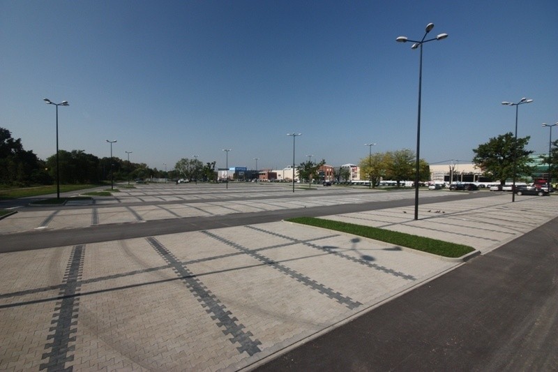 Nowy parking przy Magnolii: Jest już o 250 darmowych miejsc parkingowych więcej (ZDJĘCIA, MAPKA)