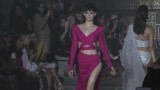 Wiosenna kolekcja 2019 Juliena McDonalda na London Fashion Week (WIDEO)