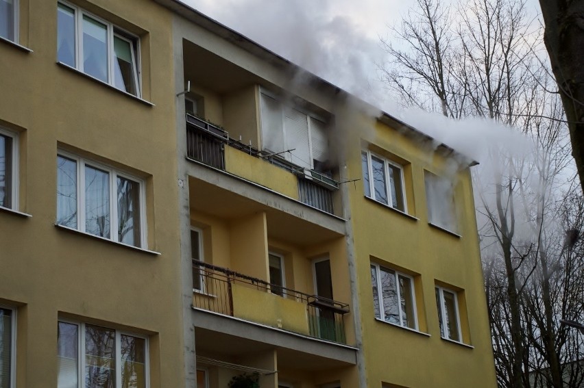 We wtorek (19 marca) rano doszło do pożaru w mieszkaniu przy...