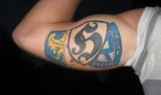 Ruch Chorzów. Niesamowite tatuaże kibiców Niebieskich to dzieła sztuki. Zobacz malunki na ciele fanów Ruchu