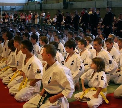 Karatecy z Ostrowi Mazowieckiej mają coraz więcej sukcesów na swoim koncie.