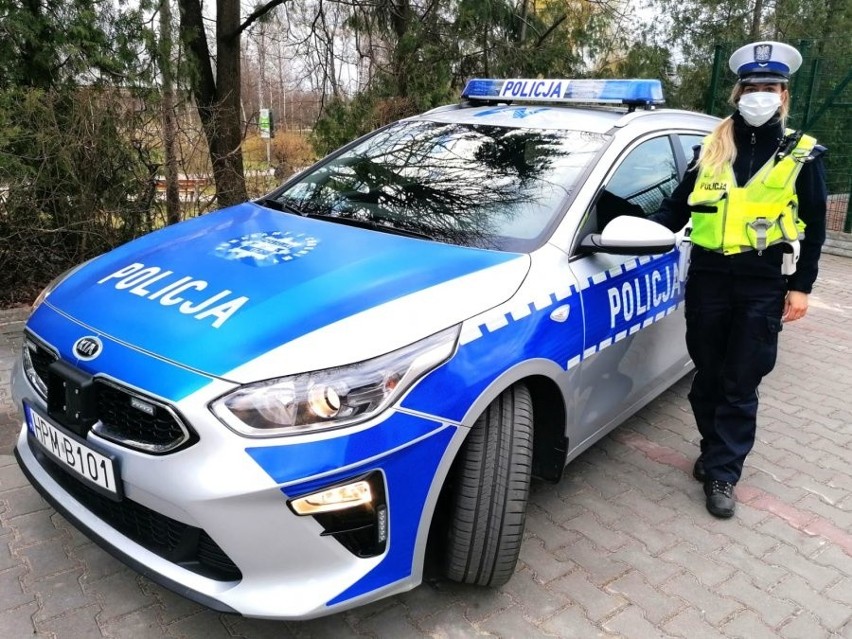 Nowy radiowóz hajnowskiej policji