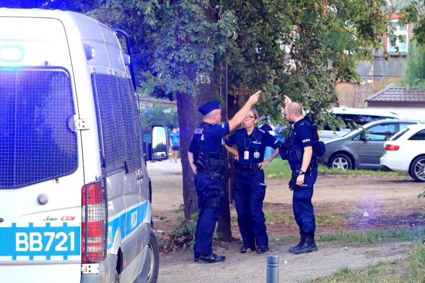 Interwencja policji na Brochowie we Wrocławiu 10.08.2022