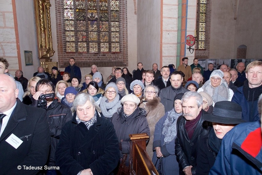 Stargard bez prezydenta. Ostatnie pożegnanie: msza w kolegiacie, kondukt żałobny, pogrzeb [zdjęcia]