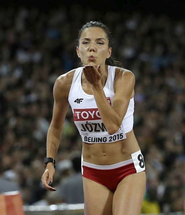 Joanna Jóźwik (lekkoatletyka, biegi) Karierę rozpoczęła w Stalowej Woli, od 2013 roku jest zawodniczką AZS-AWF Warszawa. Swój największy jak dotąd sukces osiągnęła podczas w 2014 roku podczas ME w Zurychu, gdzie wywalczyła brązowy medal w biegu na 800 m