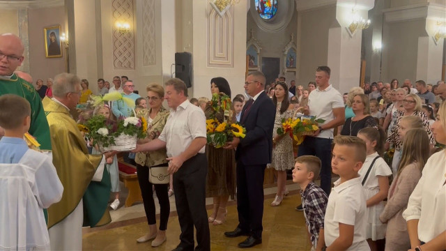 Dożynki parafialne w kościele pw. Trójcy Przenajświętszej w Zambrowie