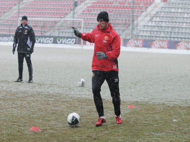 Radosław Matusiak na boisku Widzewa.