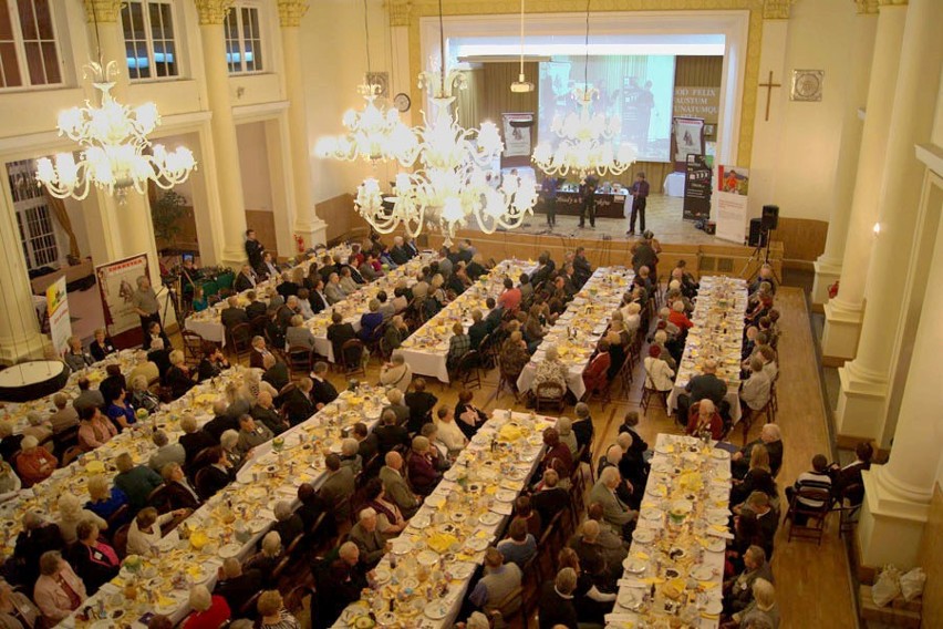 Jubileuszowy Czwartkowy Obiad u Diabetyków. Jadło będzie warzył marszałek Artur Kosicki! (zdjęcia)