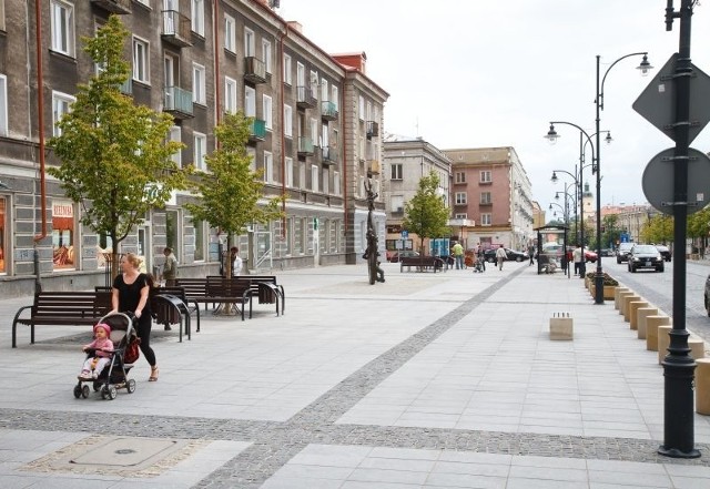 Zdaniem białostoczan na skwerze między ulicami Częstochowską a Nowym Światem przydałoby się więcej miejsc do siedzenia i zieleni.