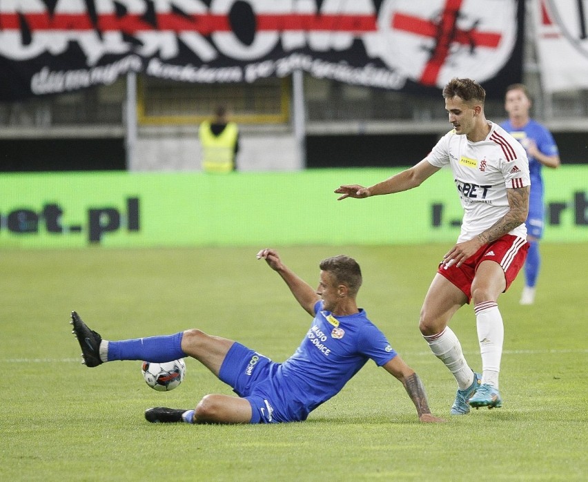 ŁKS - Puszcza 2:0. Zdecydowało wyczucie trenera Kazimierza Moskala 