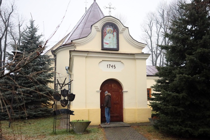 Kościół parafialny pw. św. Barbary w Łuszczowie