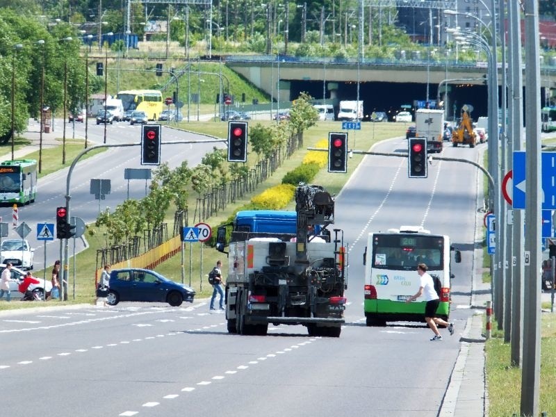 Kolejne buspasy m.in. na al. Jana Pawła II, ul. Sikorskiego, Popiełuszki, Konstytucji 3 Maja, Kopernika (zdjęcia)