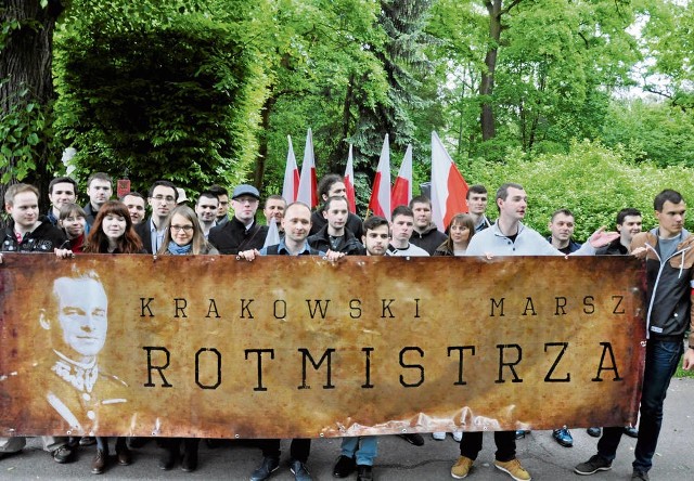 Niedzielny marsz poświęcony pamięci rtm. Pileckiego w Krakowie
