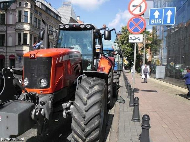 Rolnicy w czerwcu 2012 roku rolnicy protestowali na ulicach Bydgoszczy.