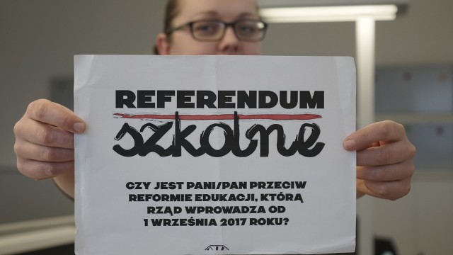 ZNP rozpoczął zbieranie podpisów pod wnioskiem o przeprowadzenie ogólnopolskiego referendum oświatowego