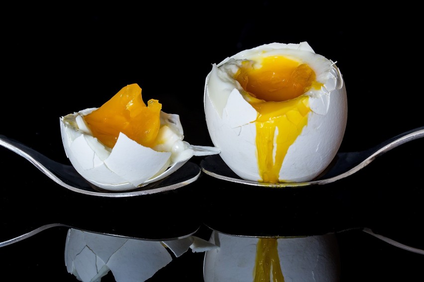Jajka są doskonałym połączeniem białka i tłuszczu. Zjedzenie...