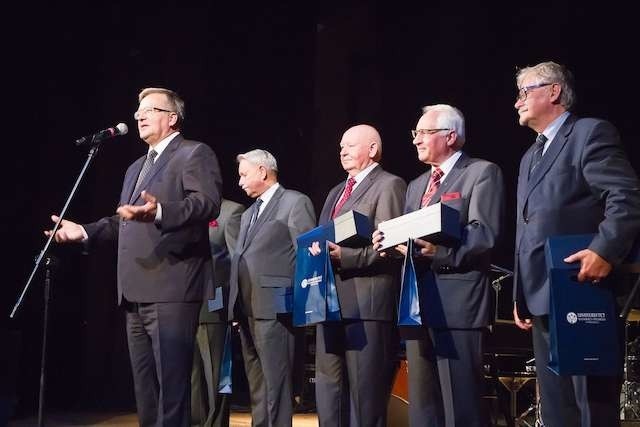 Z okazji 10 lat istnienia UKW odbyła się uroczysta gala. Uczelnię odwiedził Bronisław Komorowski