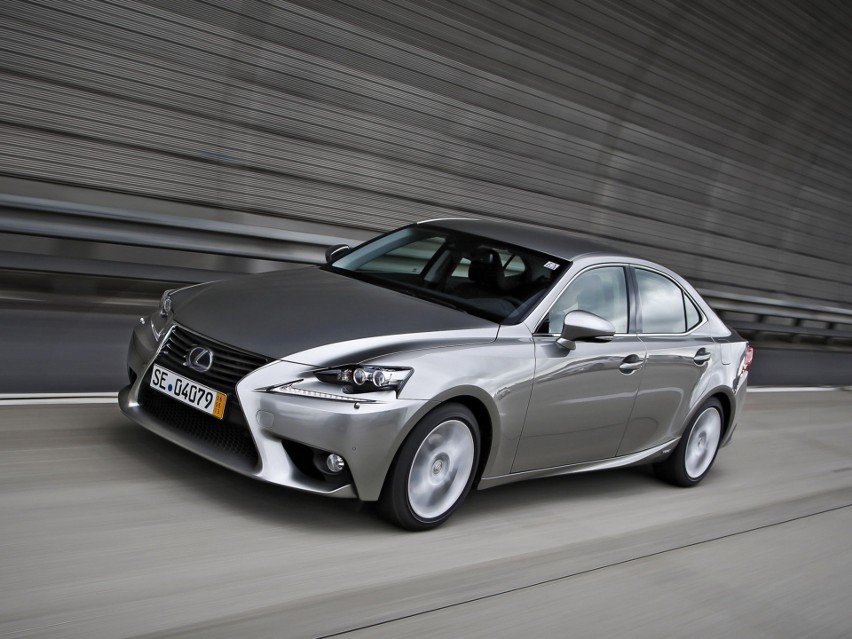 Lexus IS300h, Fot: Lexus