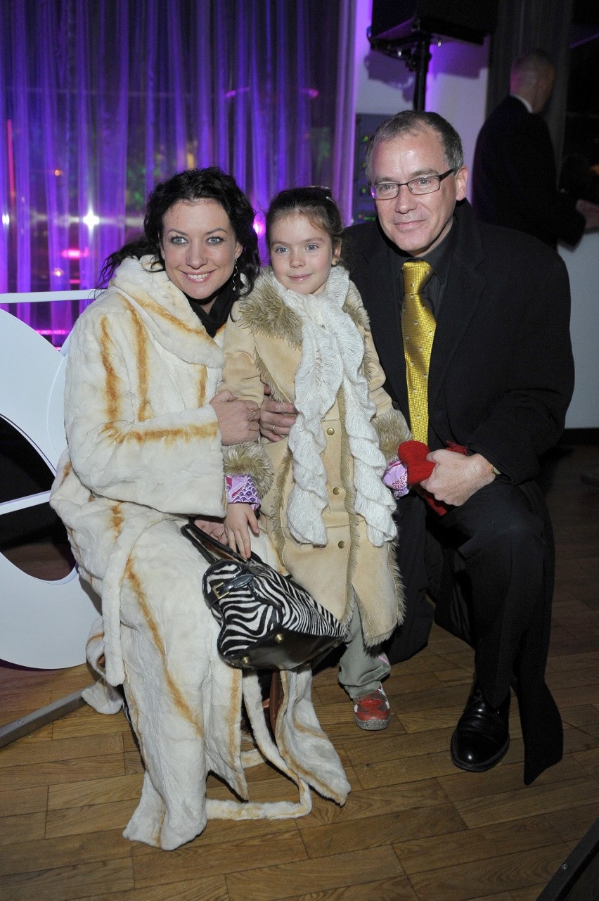 Alicja Węgorzewska i Peter Whiskerd z córką w 2009 roku.