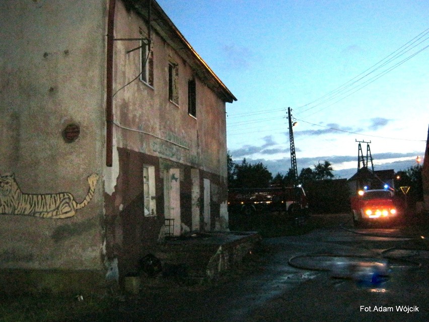 Pożar mieszkania w Białogórzynie. Na szczęście bez ofiar [zdjęcia]