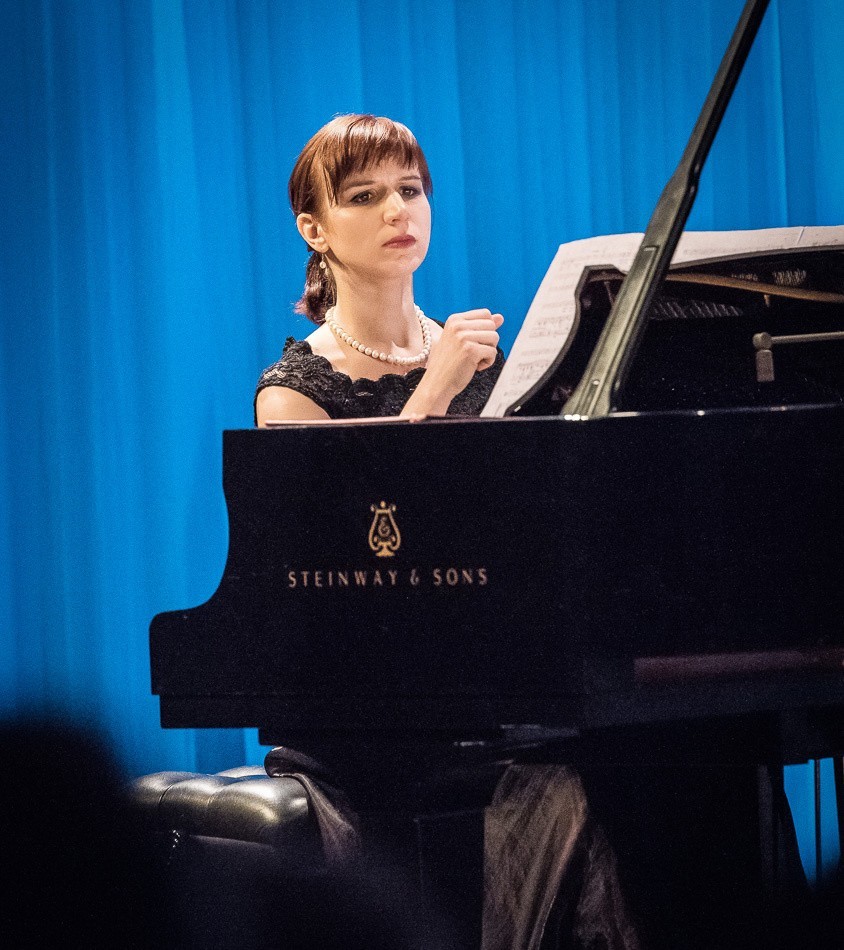 Alicja Tarczykowska to utalentowana pianistka, która...