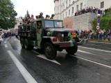 Operacja Południe 2019: pojazdy militarne znowu przejechały przez Bielsko-Białą. Zapierały dech w piersiach ZDJĘCIA