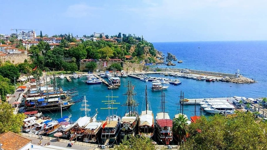 Miasto nad Morzem Śródziemnym zostało założone w I wieku...