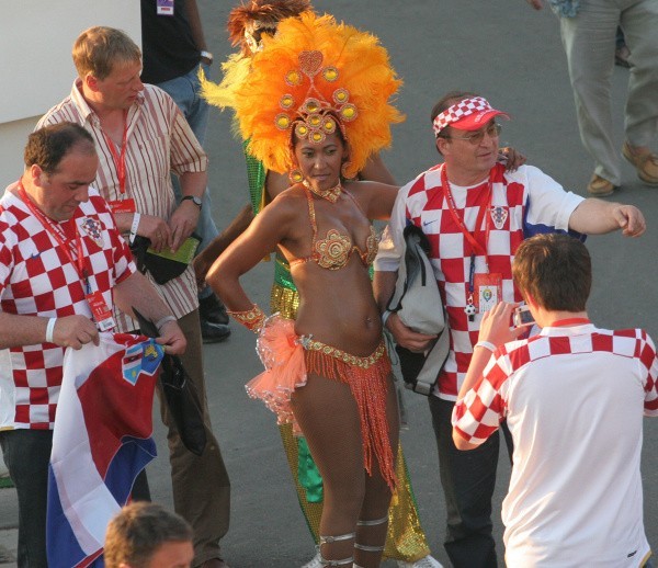 Chorwaci również są żywiołowi, lecz nie przejawiają agresji....