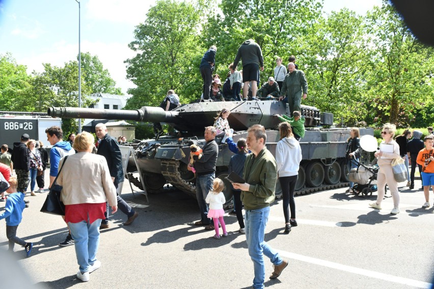 Piknik militarny w Kostrzynie odbył się w sobotę, 21 maja. W...