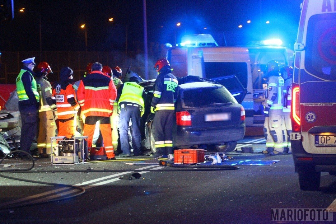 Opole. Tragiczny wypadek na obwodnicy. Samochód uderzył w