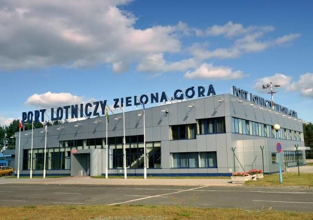 O ile nic się nie zmieni, po 18 stycznia lotnisko w Babimoście opustoszeje (fot. Tomasz Gawałkiewicz)