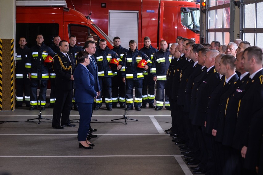 Premier podsumowała w Gdańsku pierwszy etap walki ze skutkami nawałnicy