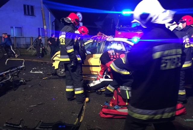 Do wypadku doszło tuż przed godz. 19.00 na ul. Warszawskiej.