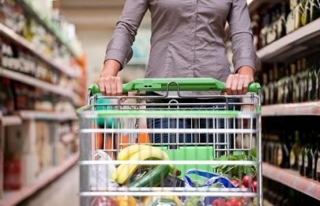 Auchan w listopadzie ubiegłego roku podpisał  umowę przejęcia sieci Real w w Europie Wschodniej.