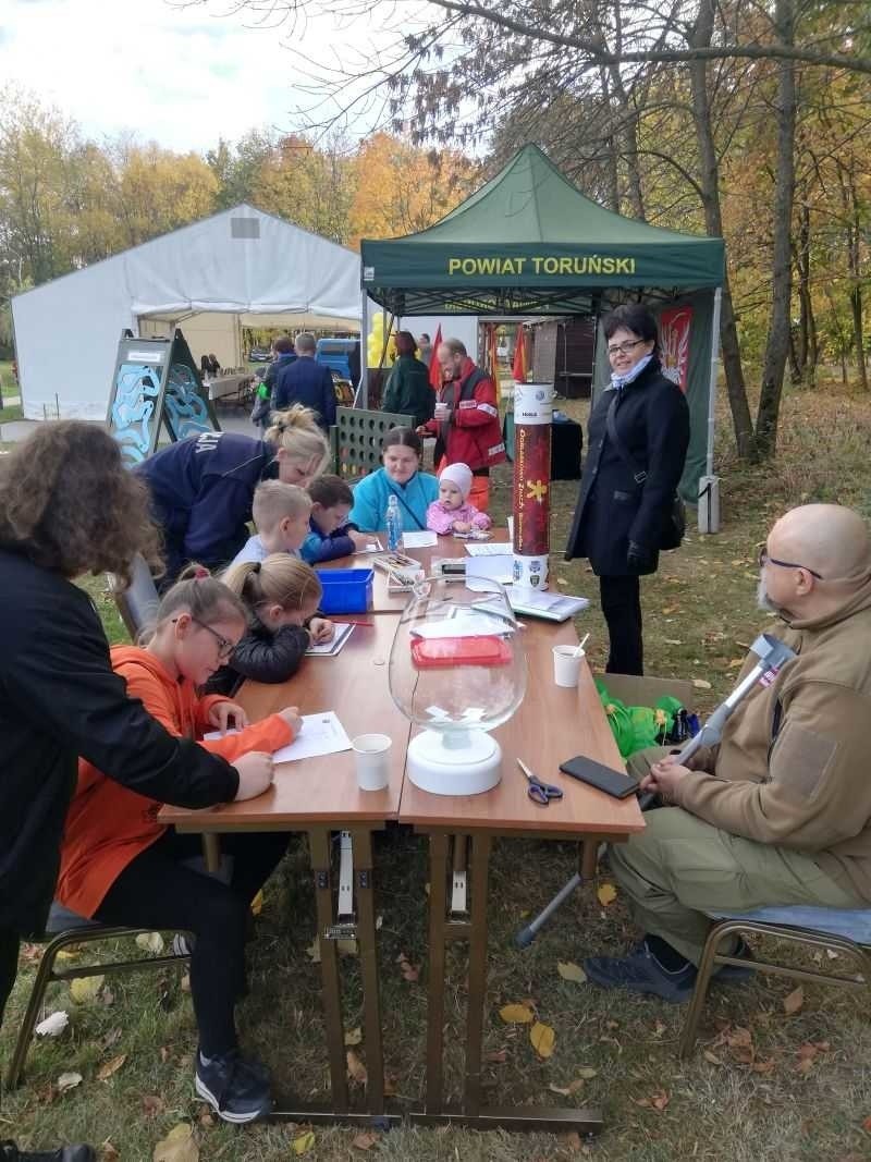 W parku przy Pałacu Romantycznym w Turznie odbyło się...