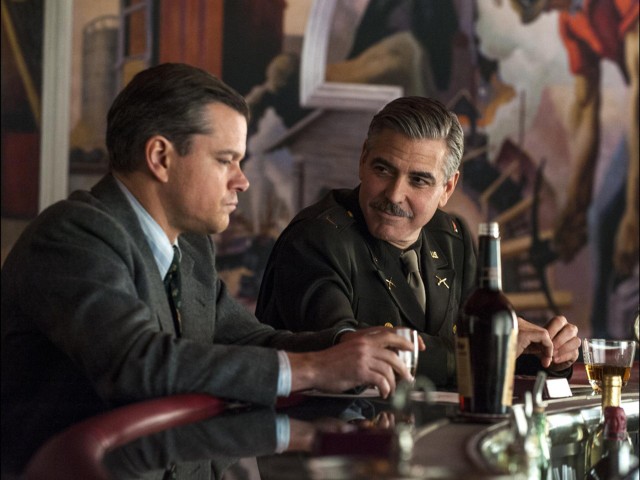 Damon i Clooney są jak antyczne posągi - bez skazy i bez życia.